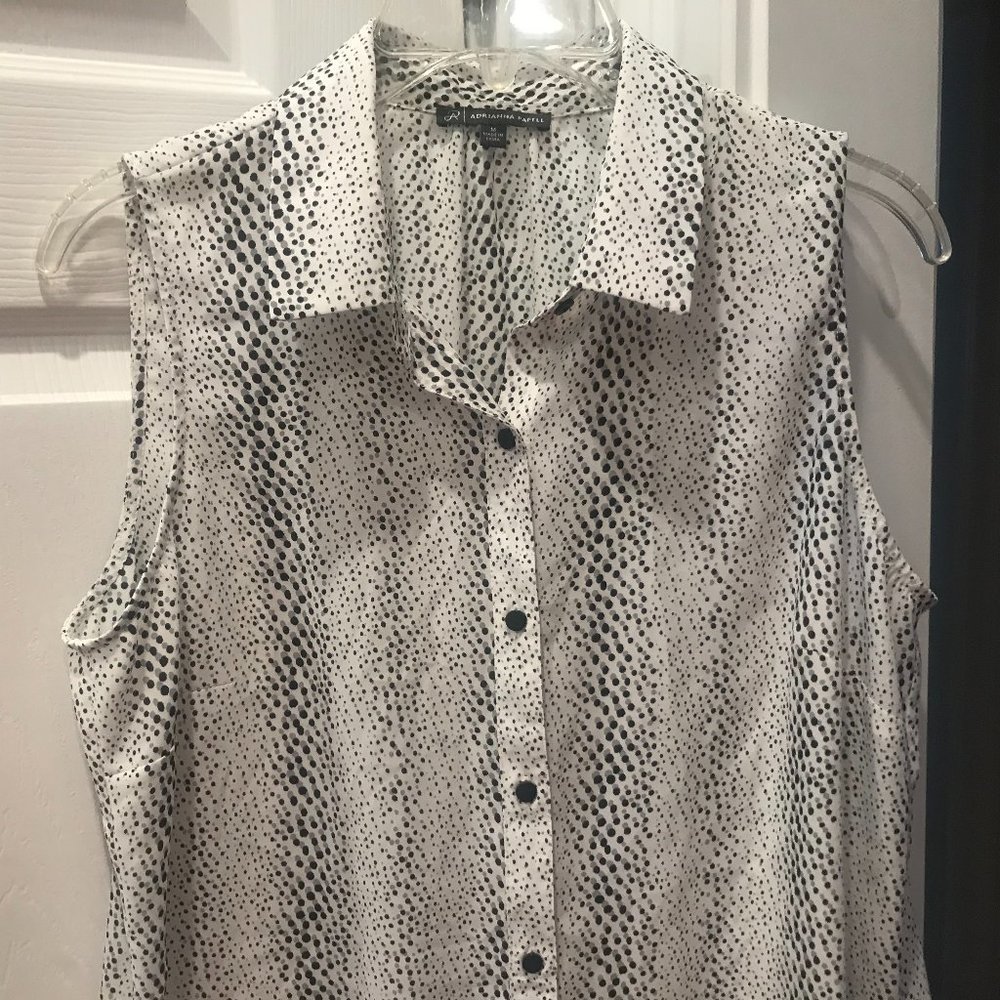 Ladies Adrianna Papell Shirt, Size M